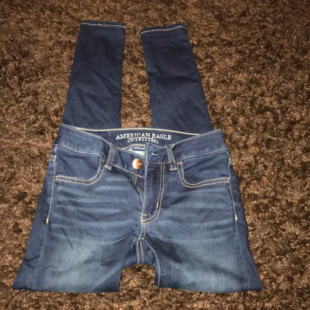 American Eagle dark wash jegging